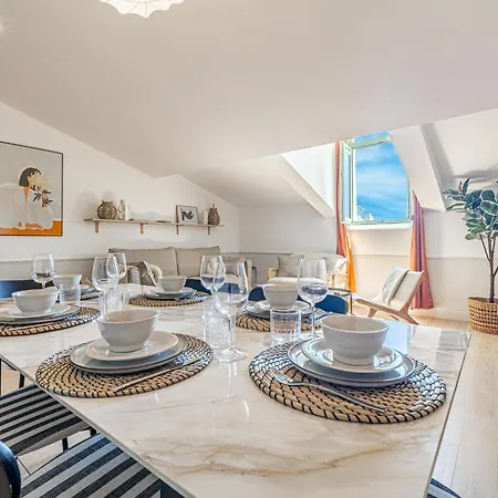 Exceptional Location, 2br Right On Place Massena, Newly Renovated *